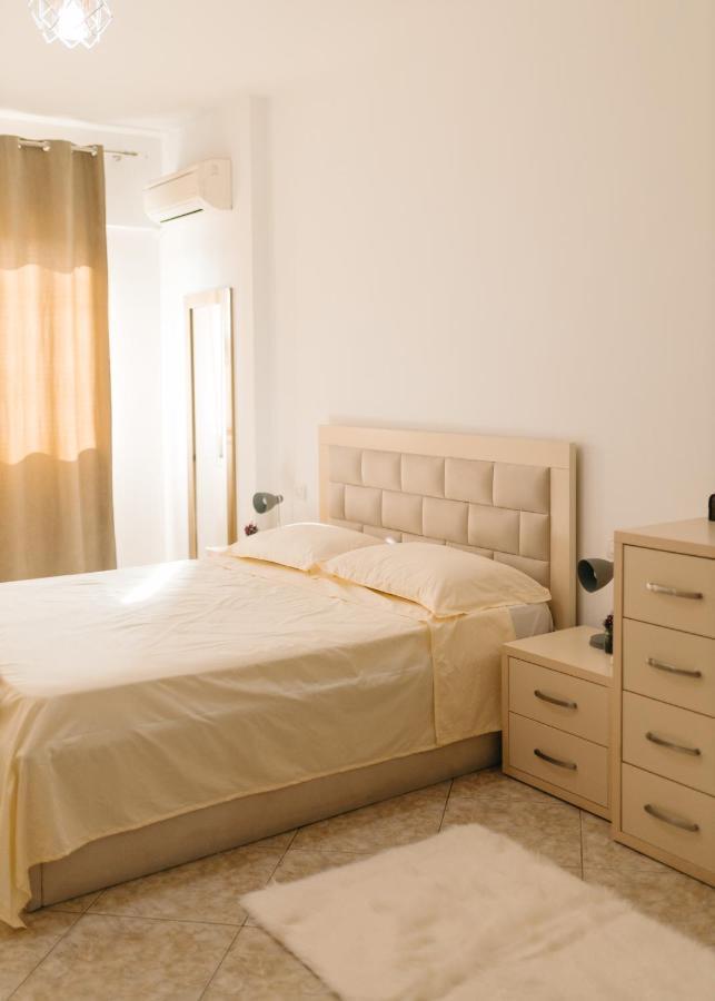 Rs Place 1-bedroom Apartment *